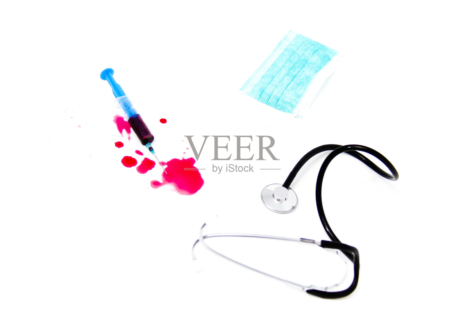 实验室环境下的注射器照片摄影图片