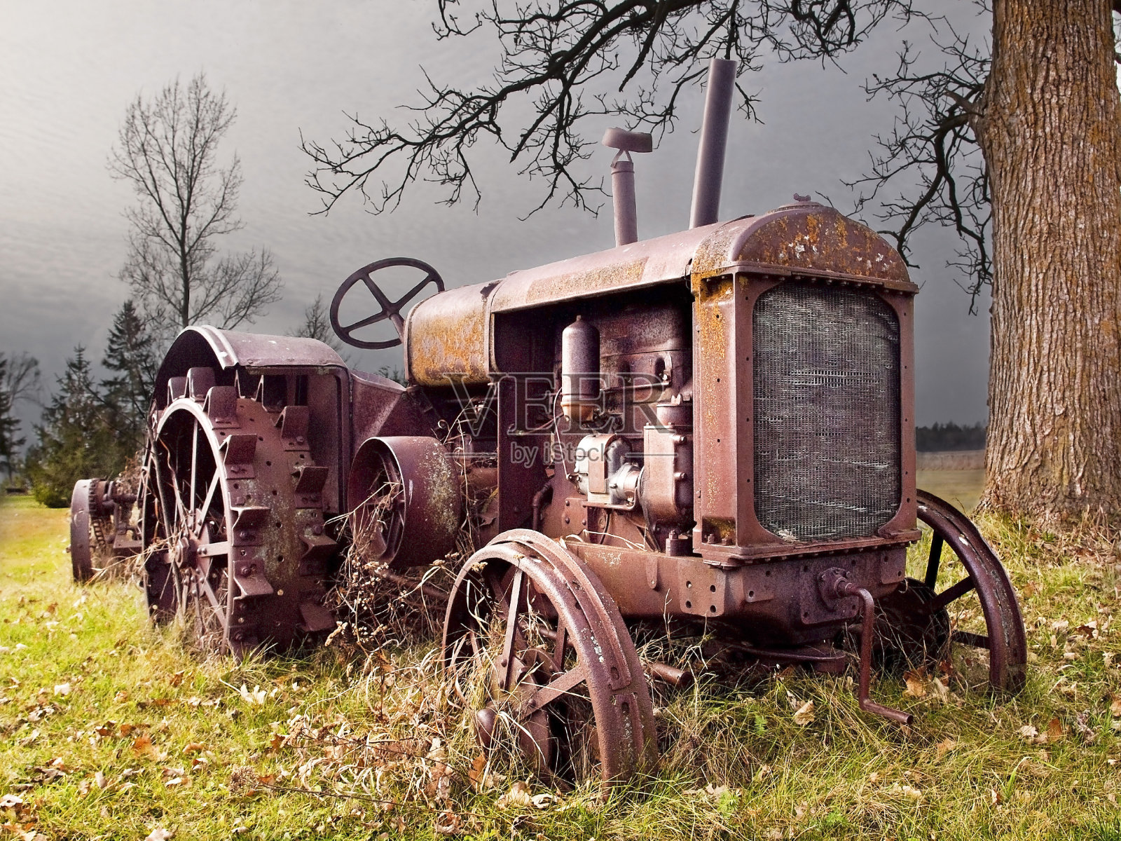 老式拖拉机照片摄影图片