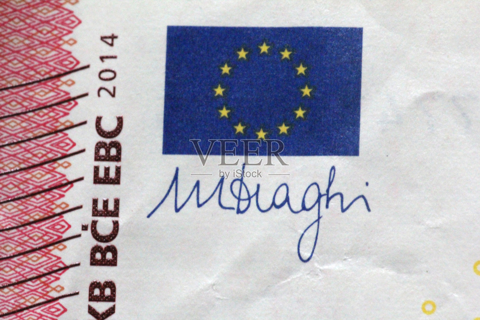 德拉吉的签名照片摄影图片