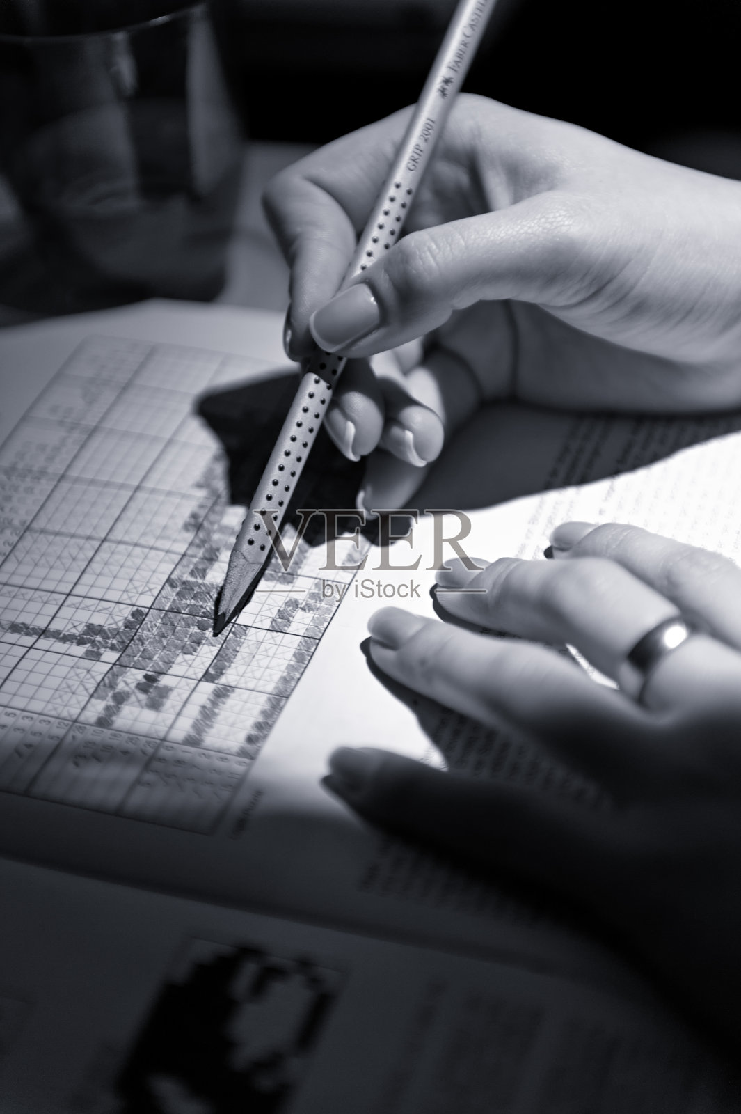 解决谜语照片摄影图片