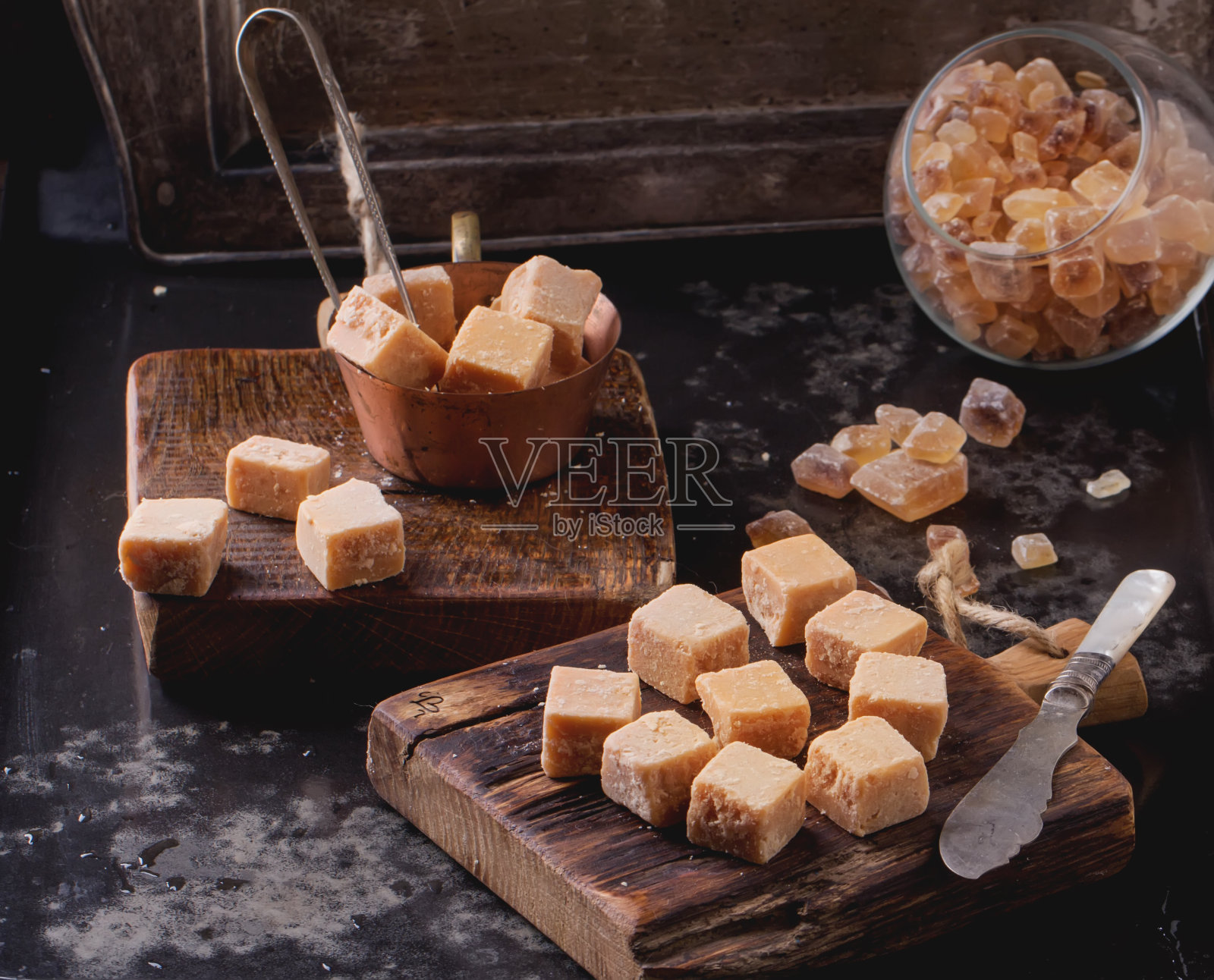 松露和软糖照片摄影图片