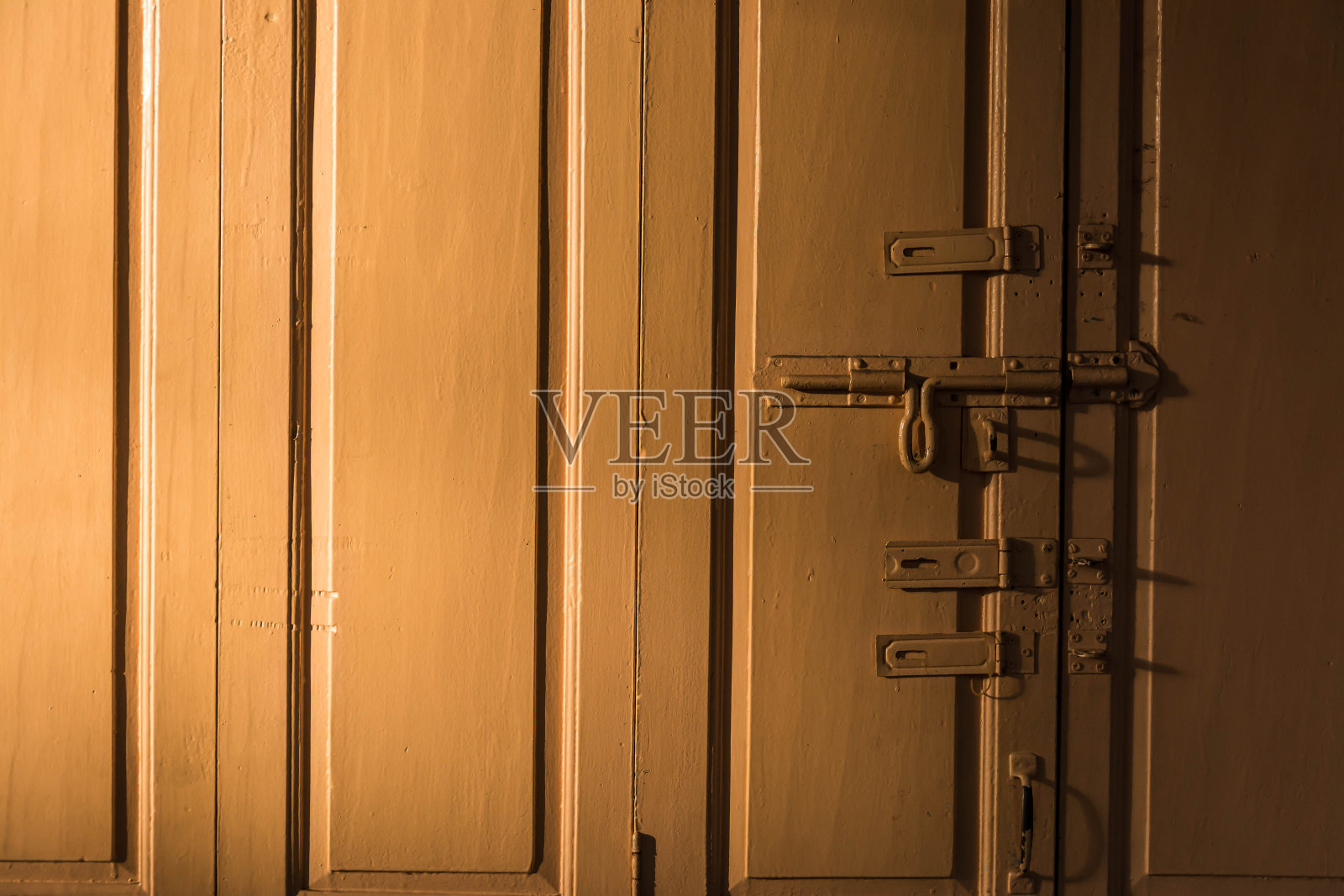 老门瓷器风格，阳光门照片摄影图片