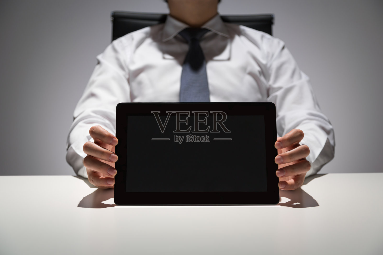 商人空白的平板电脑照片摄影图片