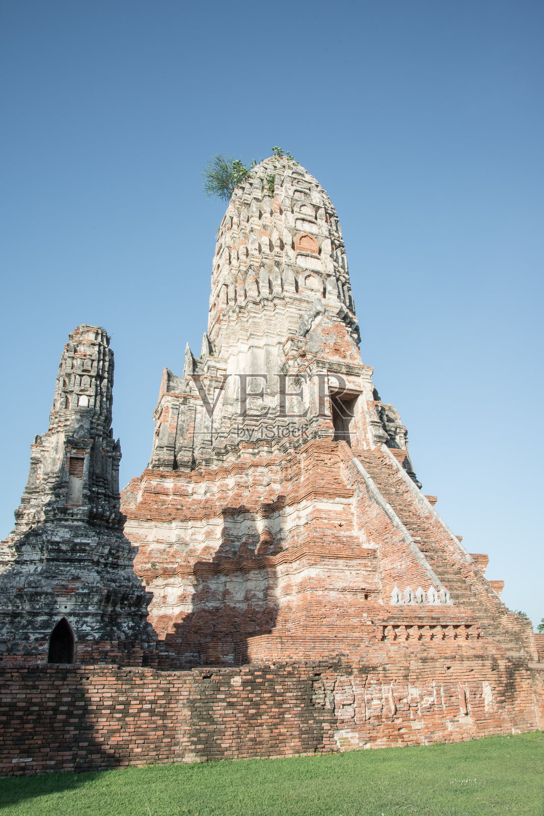 泰国大城府的猜Watthanaram寺照片摄影图片