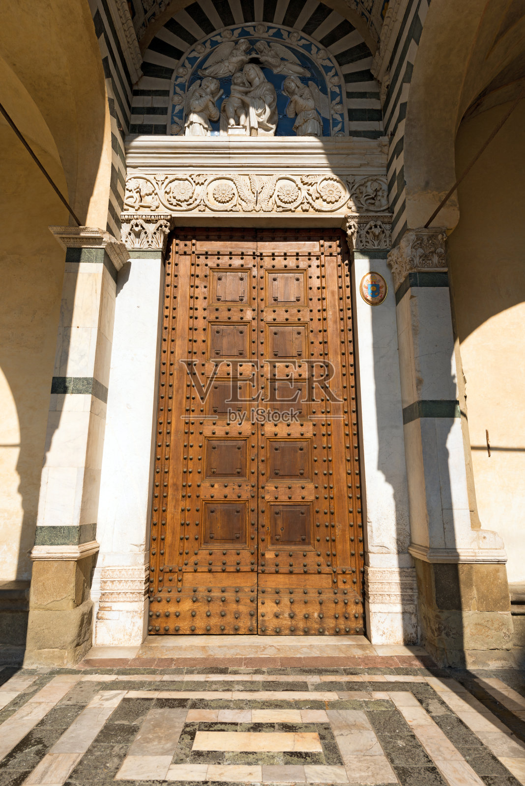 意大利圣芝诺大教堂-皮斯托亚照片摄影图片