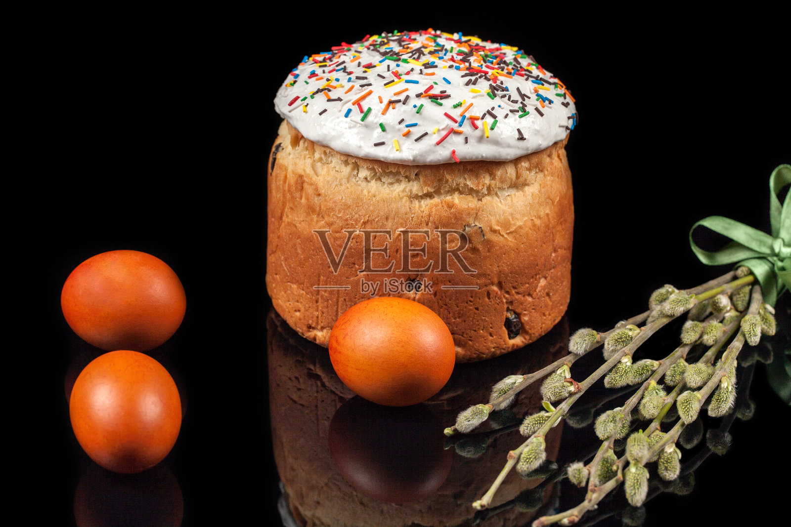 复活节蛋糕和彩蛋照片摄影图片