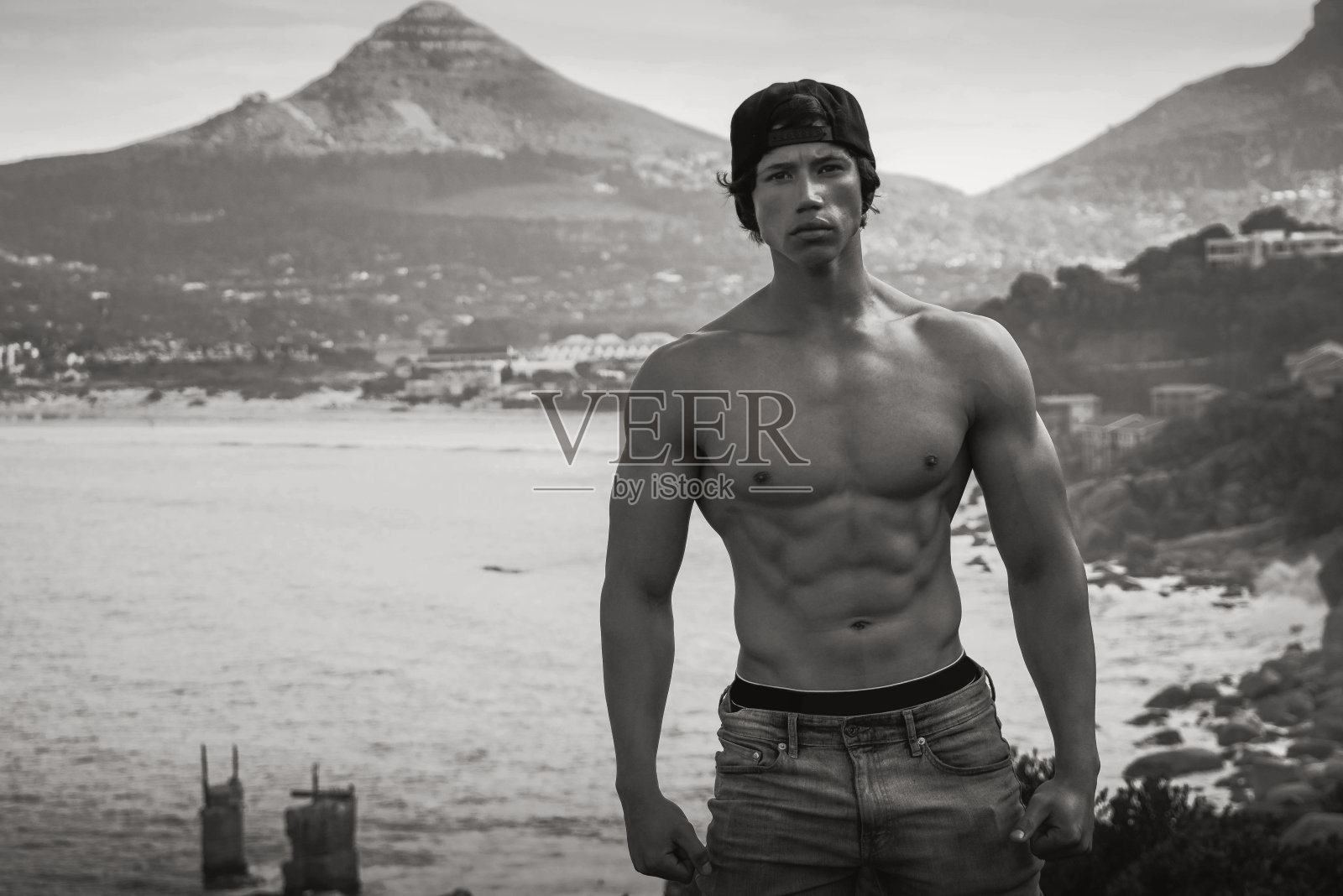 南非健身模特摆姿势照片摄影图片