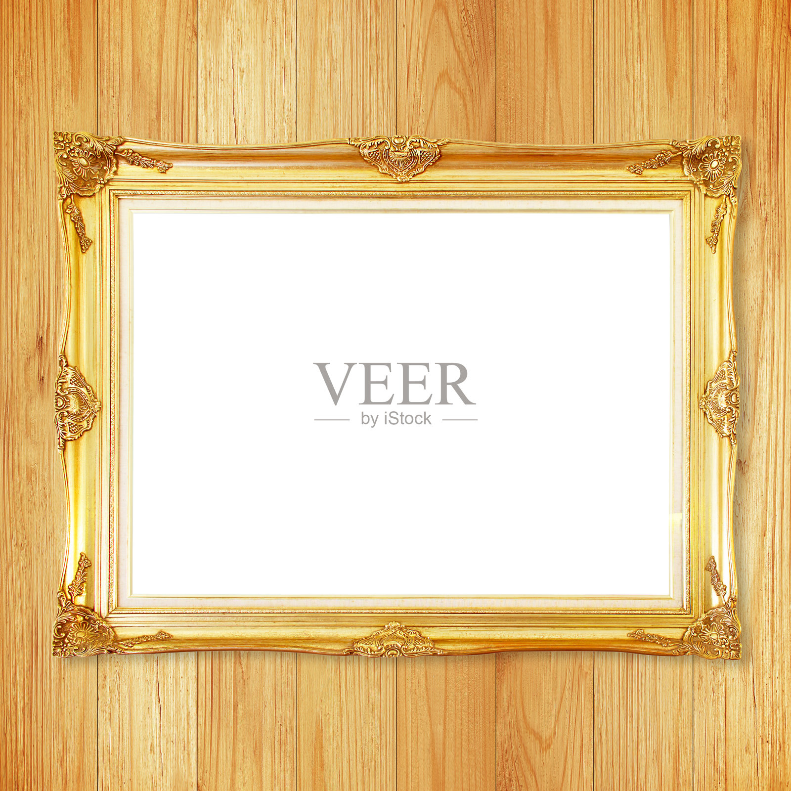 古董金框木墙;。木墙上的空画框。照片摄影图片