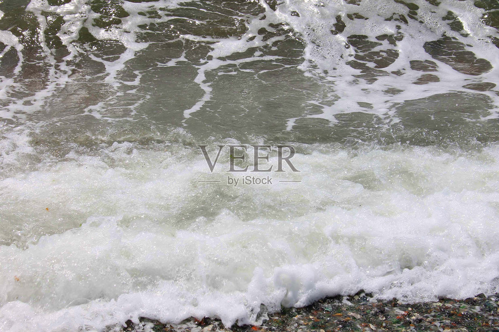 海浪和泡沫照片摄影图片