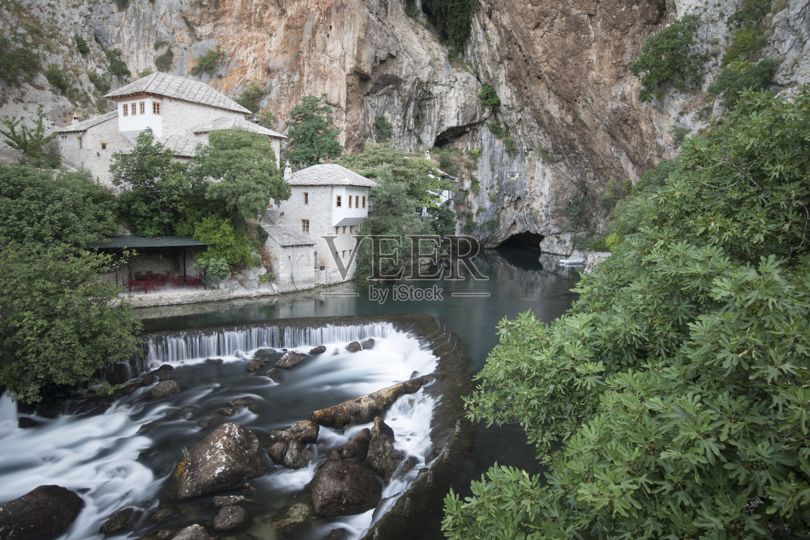 布拉加德苦行僧屋-波斯尼亚和黑塞哥维那-建筑旅行背景照片摄影图片