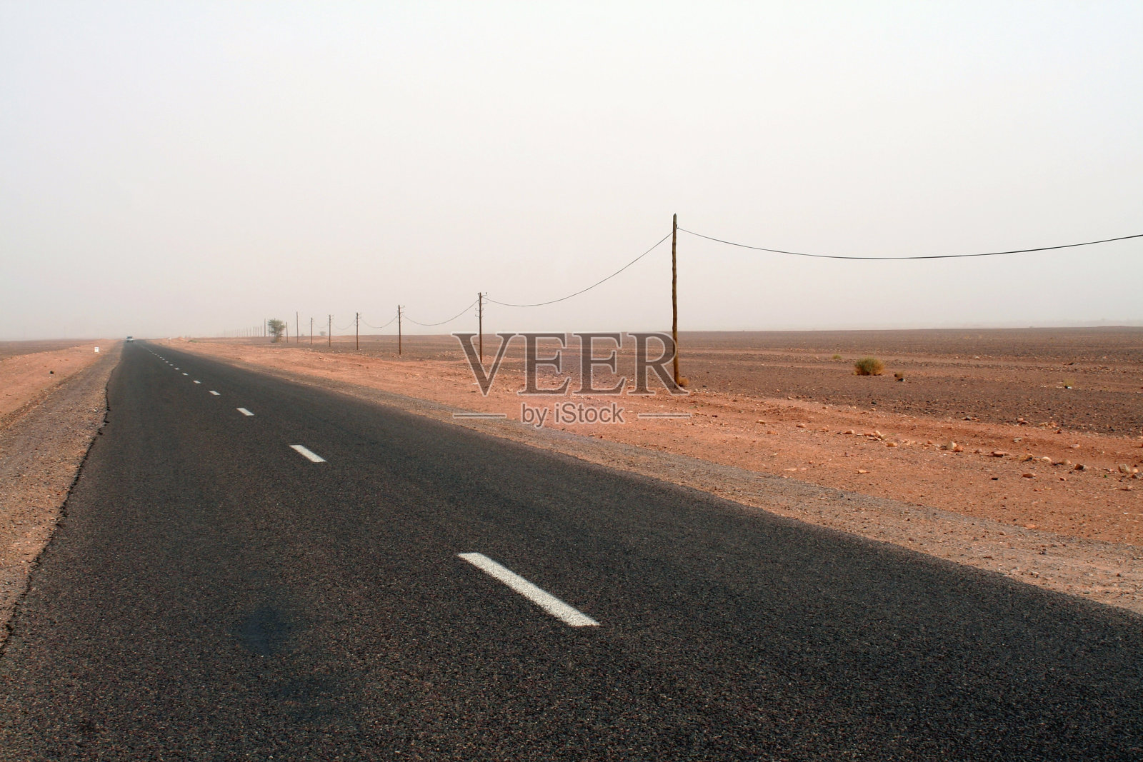 沙漠公路照片摄影图片