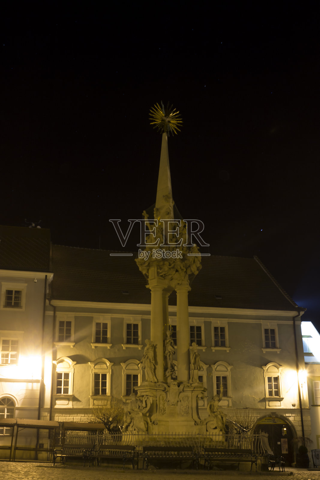 米库洛夫的圣三位一体柱照片摄影图片