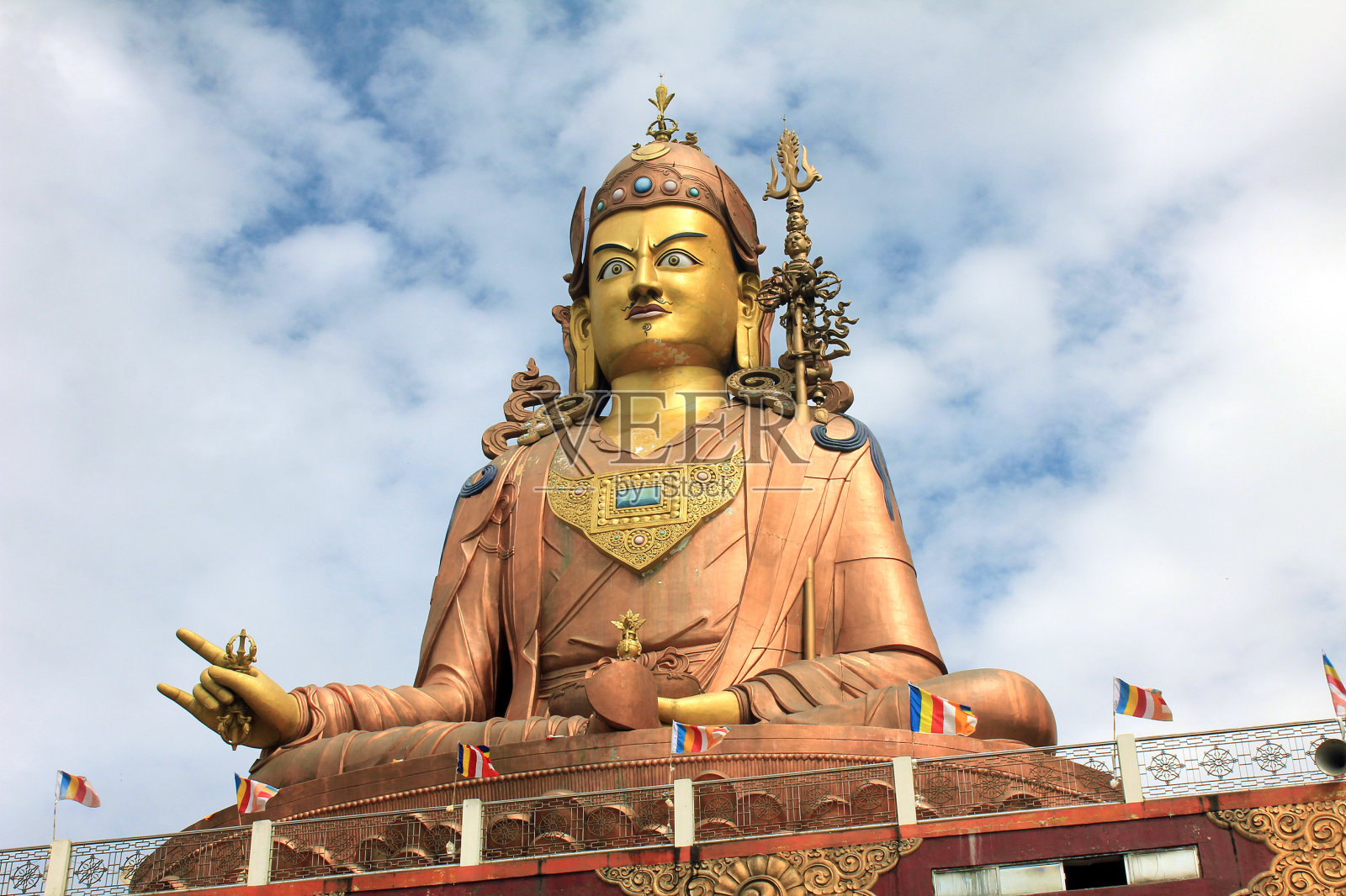 莲花生大师最大的佛像照片摄影图片