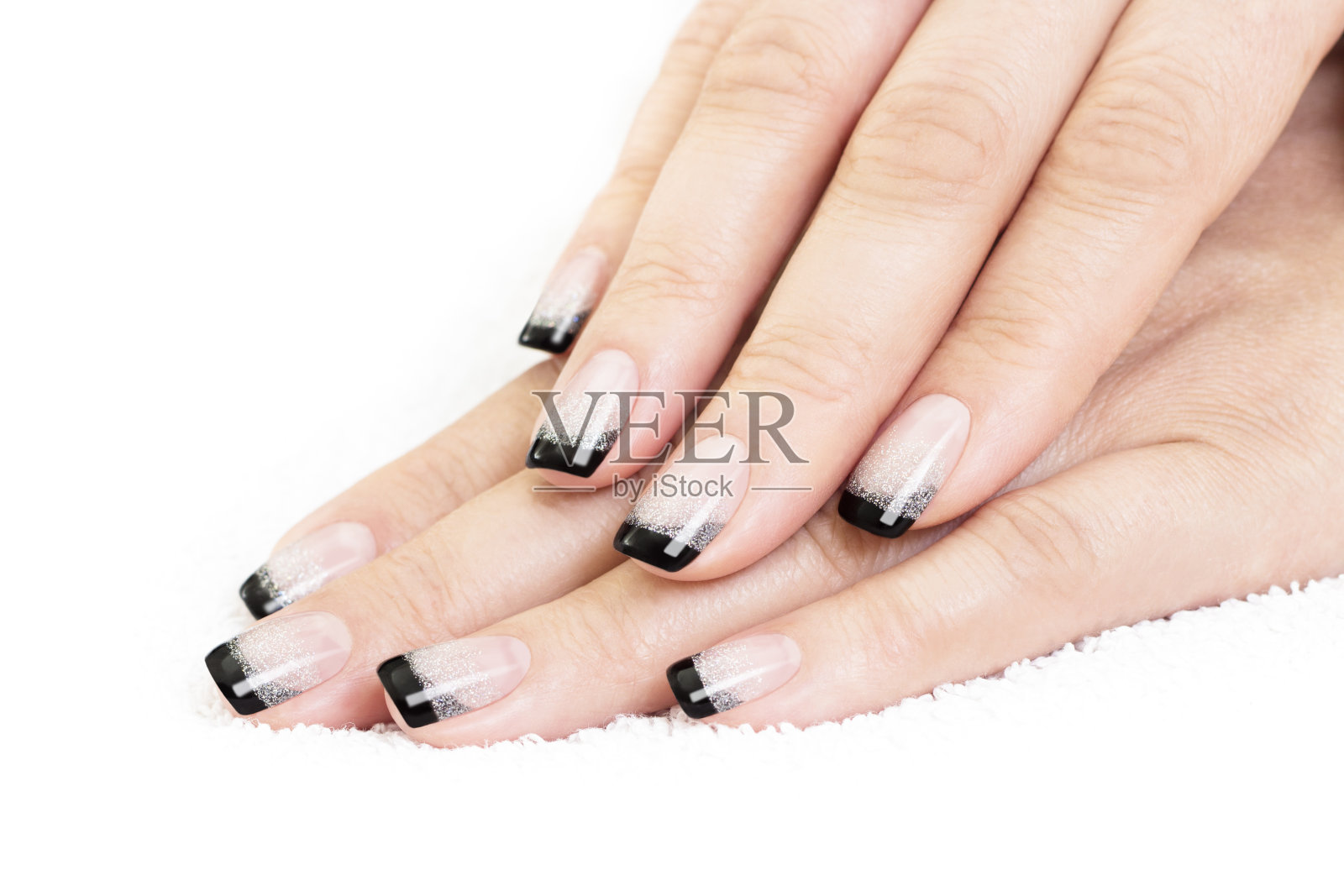黑色法式美甲照片摄影图片