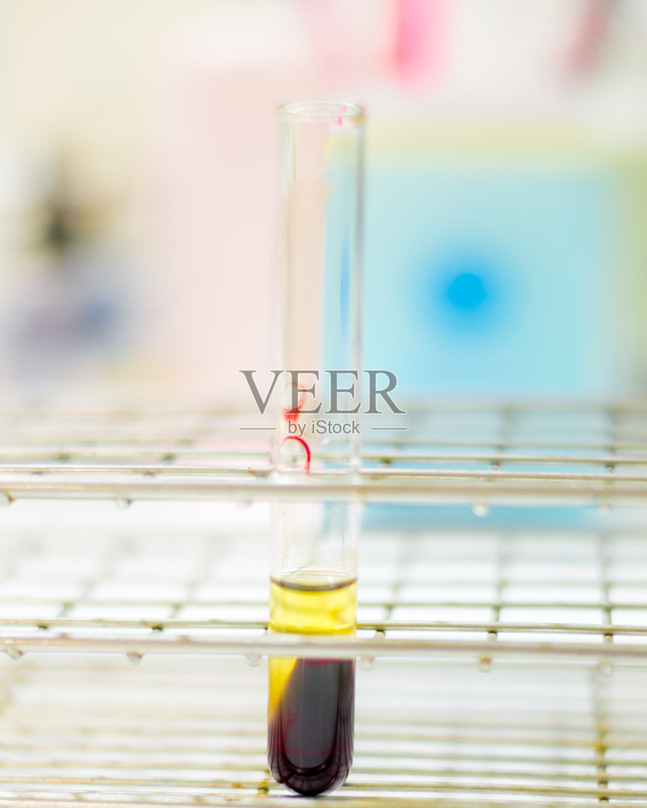 试管血液照片摄影图片