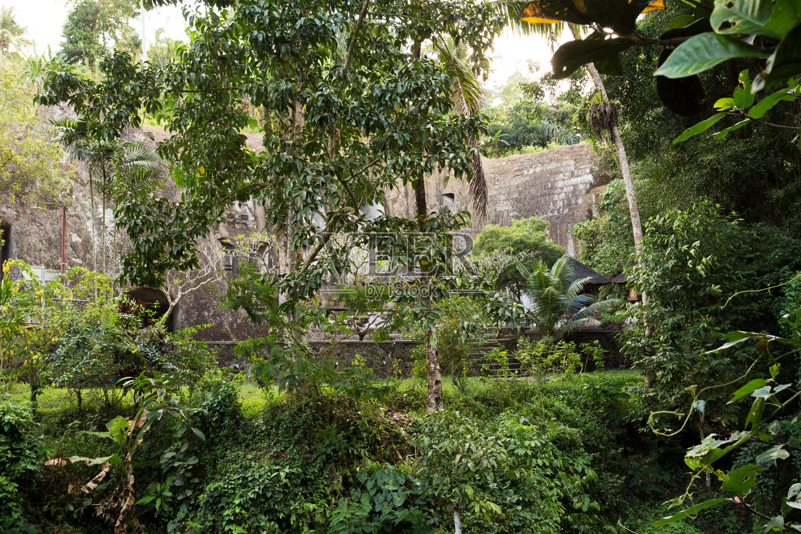 印度尼西亚、亚洲巴厘岛的kawi temple山照片摄影图片