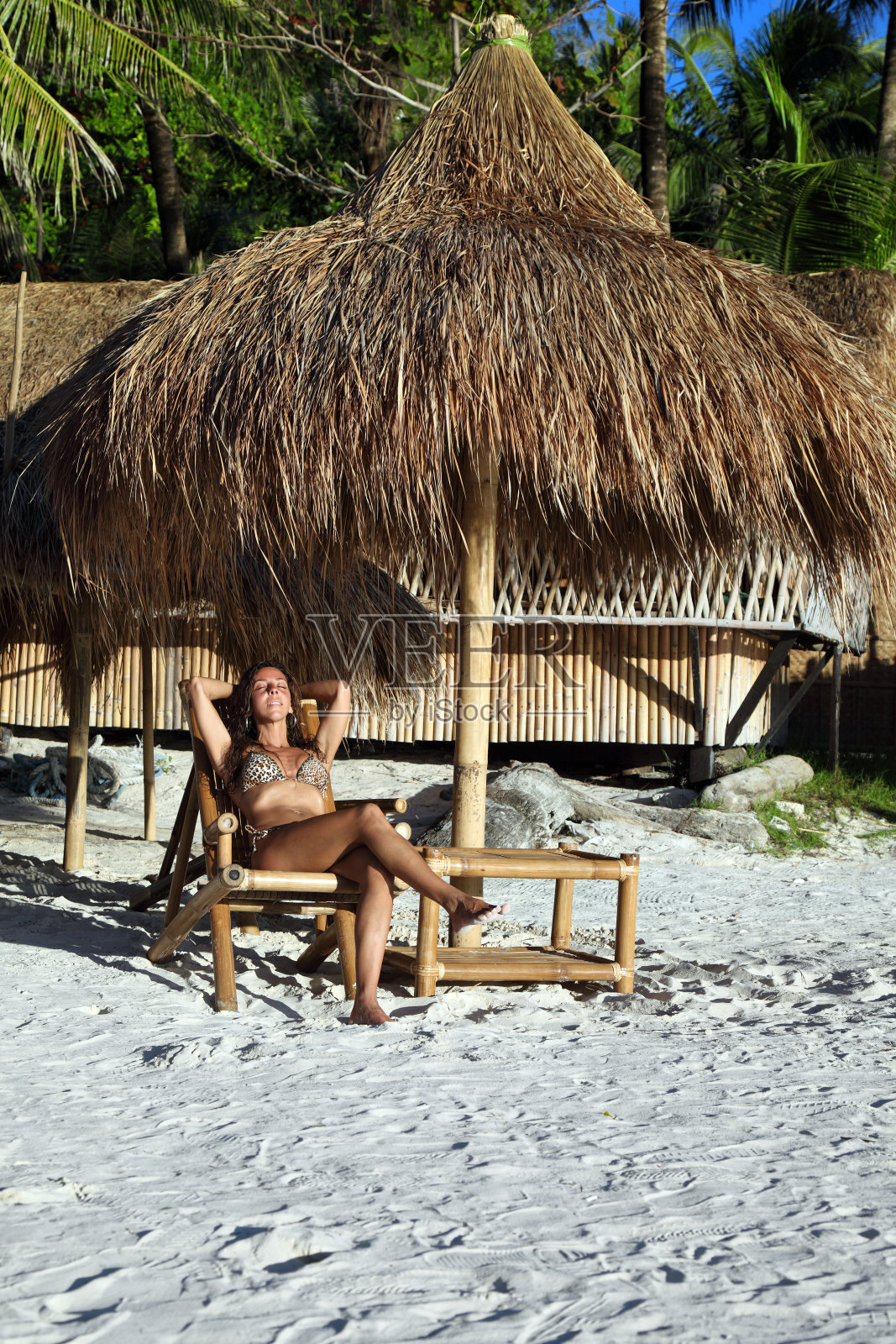 日光浴照片摄影图片