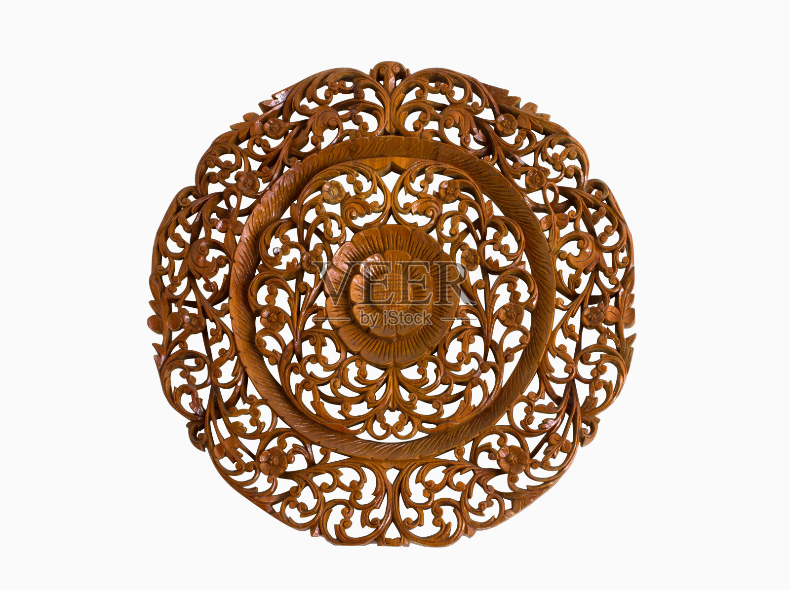 花的图案雕刻在木头上孤立的背景照片摄影图片