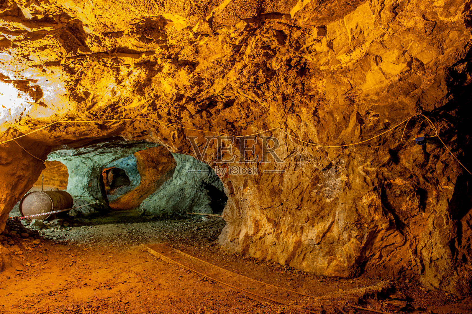 我的灯亮了照片摄影图片
