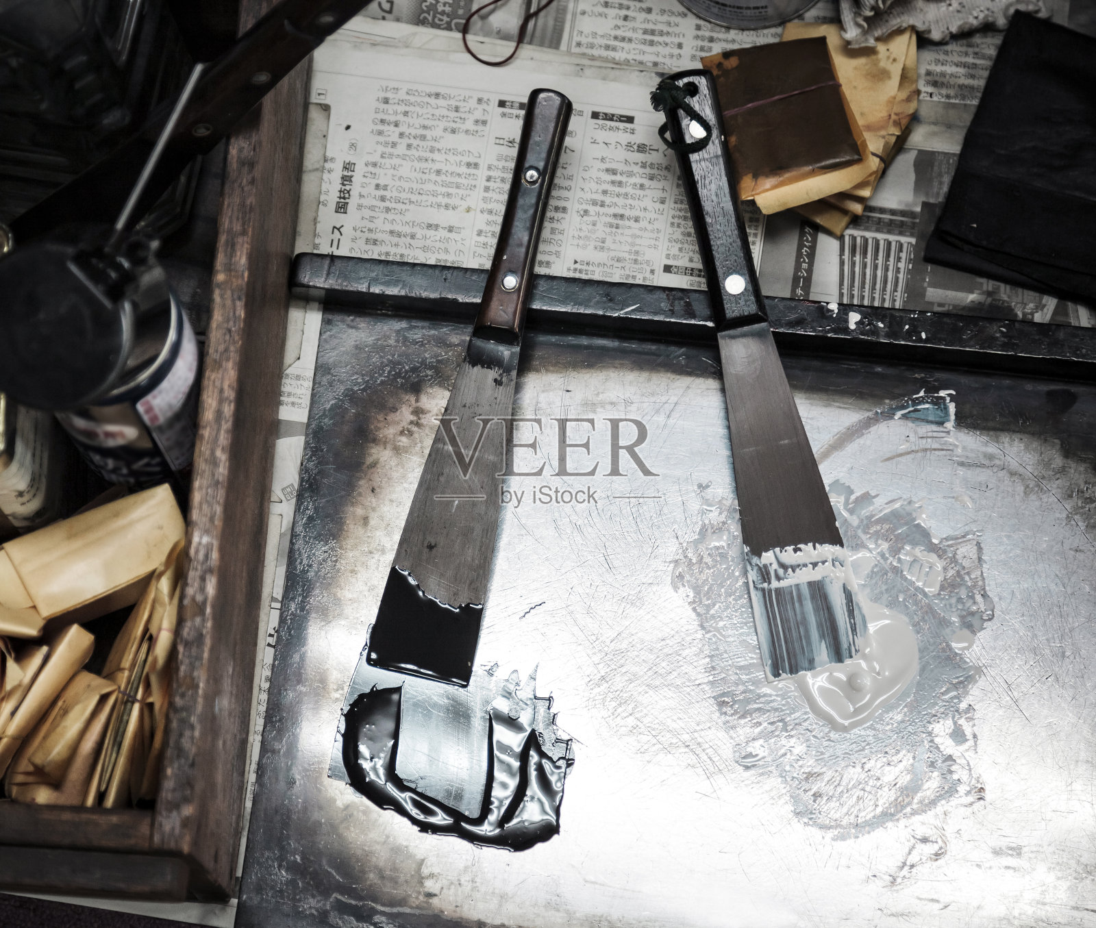 彩色准备工艺手册，印刷机设备照片摄影图片