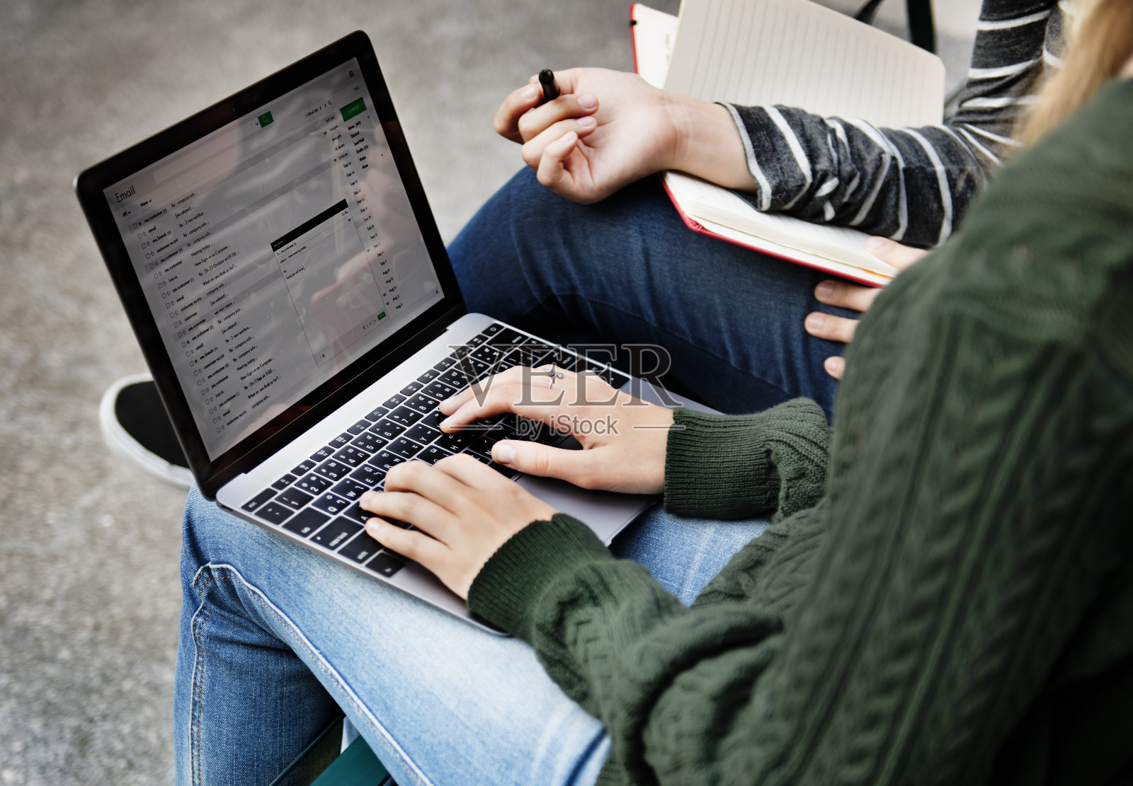 Email Coneection全球通信网络概念照片摄影图片