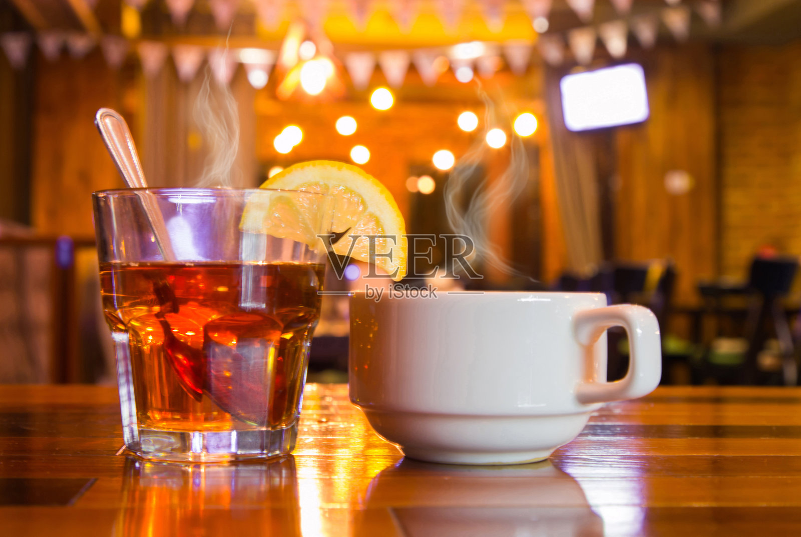 茶杯和茶杯照片摄影图片