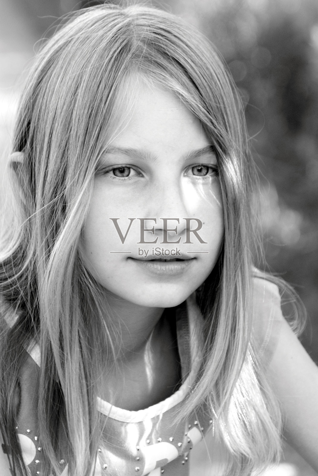 阳光和阴影人像照片摄影图片