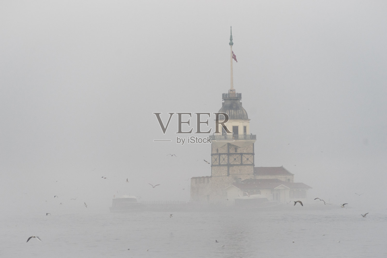 Salacak的大雾清晨，Üsküdar照片摄影图片