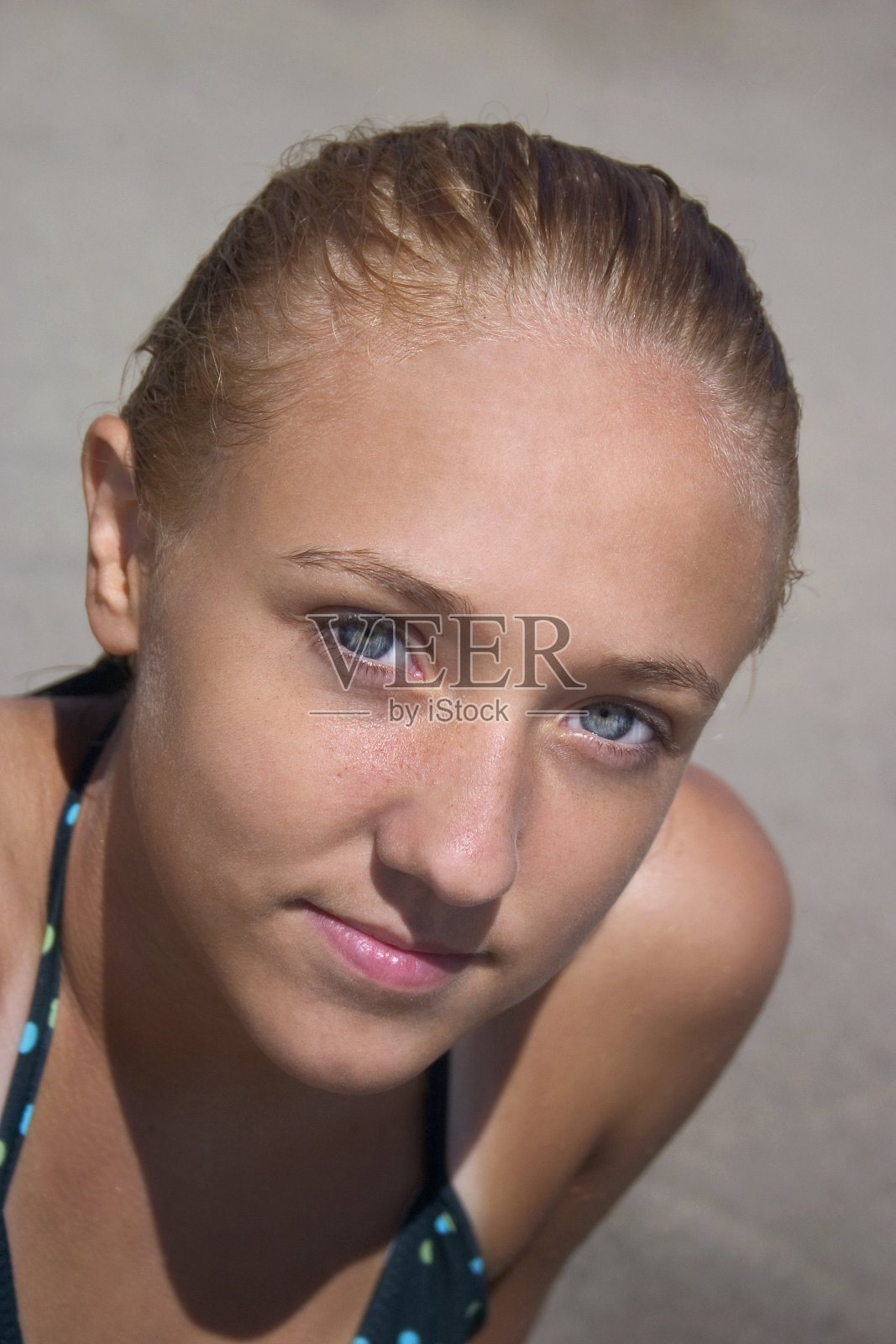 年轻的女孩照片摄影图片