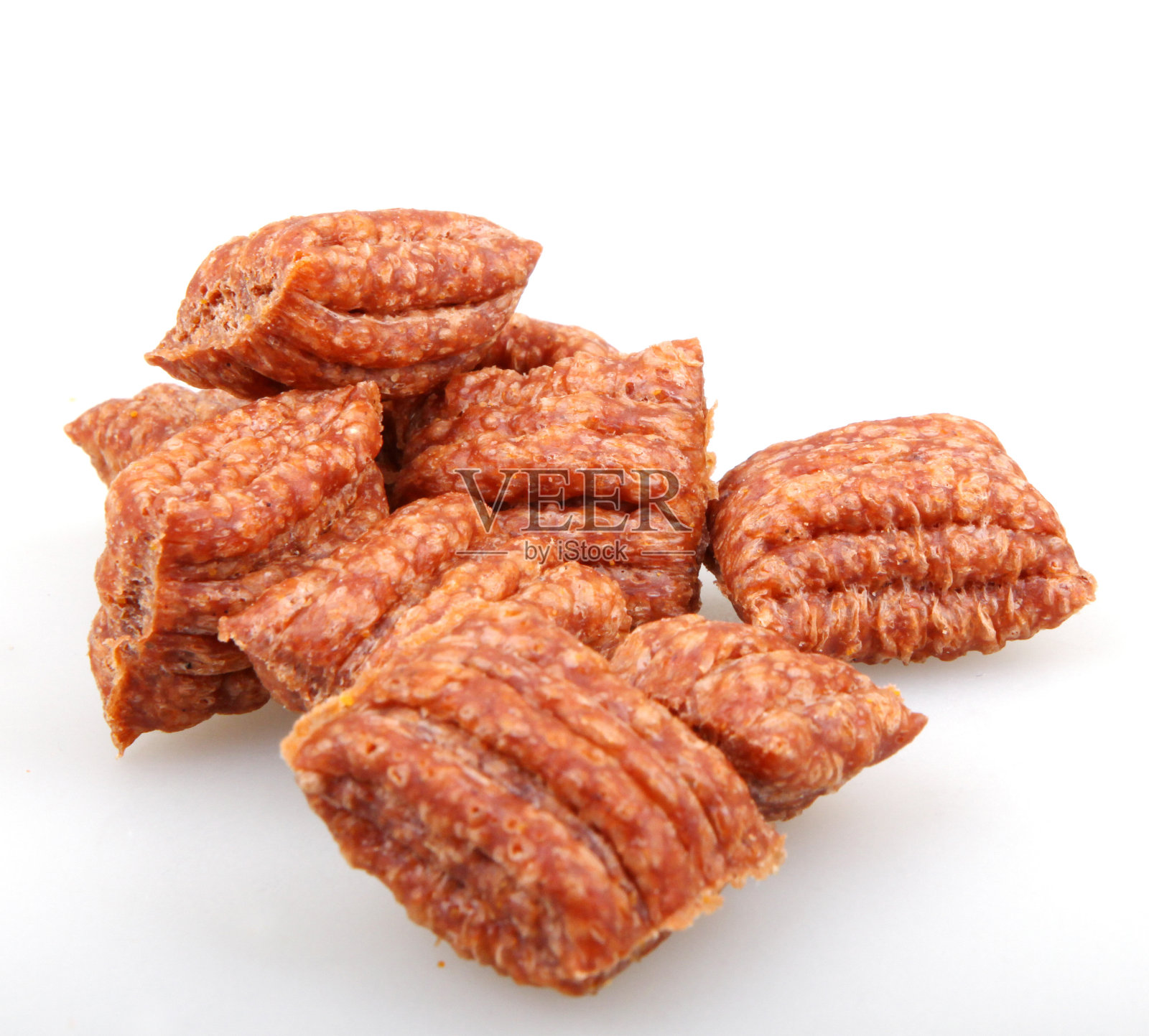 白色背景上的宠物食品照片摄影图片