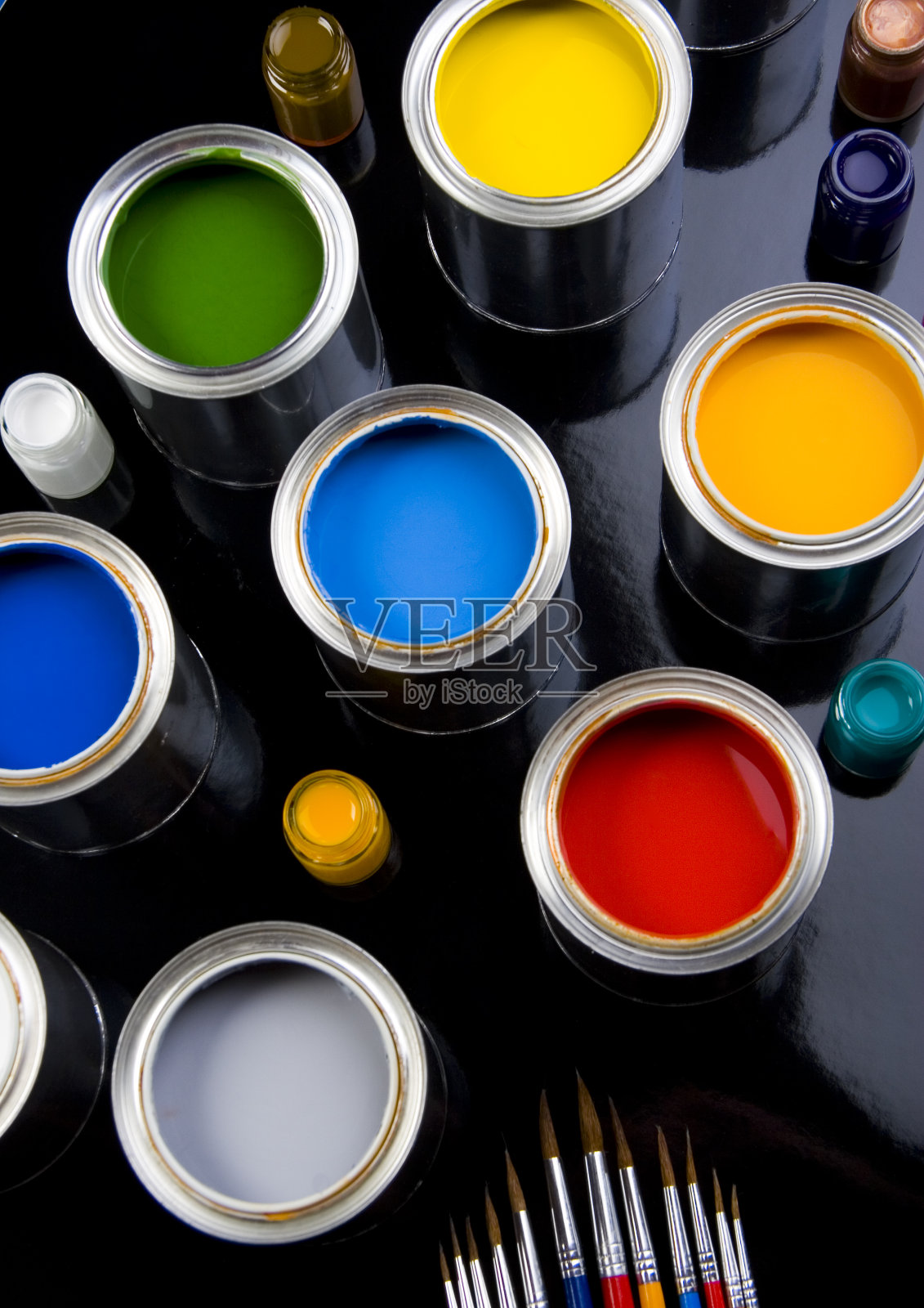 油漆和罐照片摄影图片