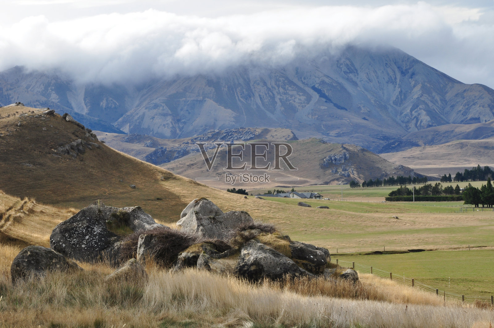 城堡山照片摄影图片