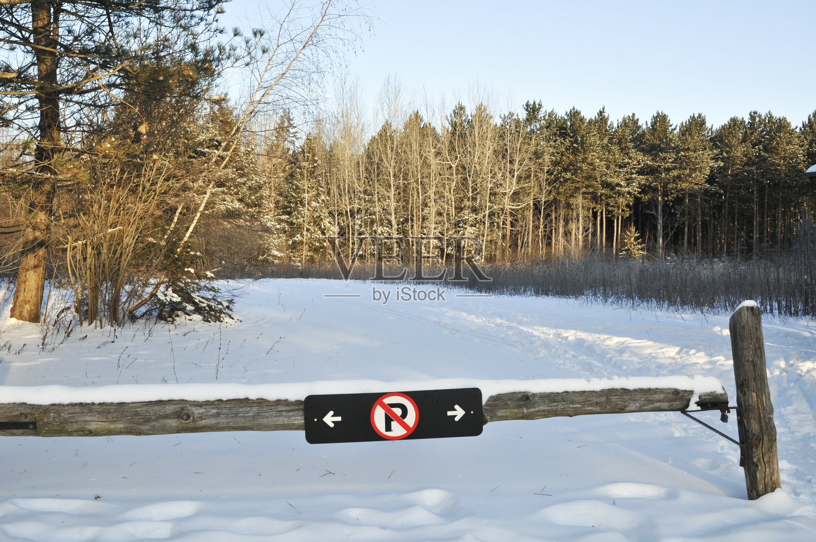 冬季停车限制照片摄影图片