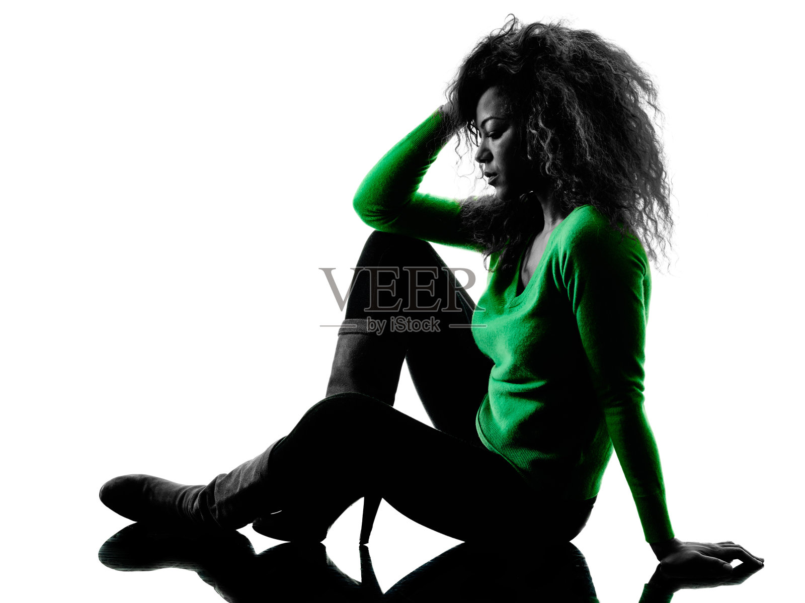 女人悲伤绝望剪影孤立照片摄影图片