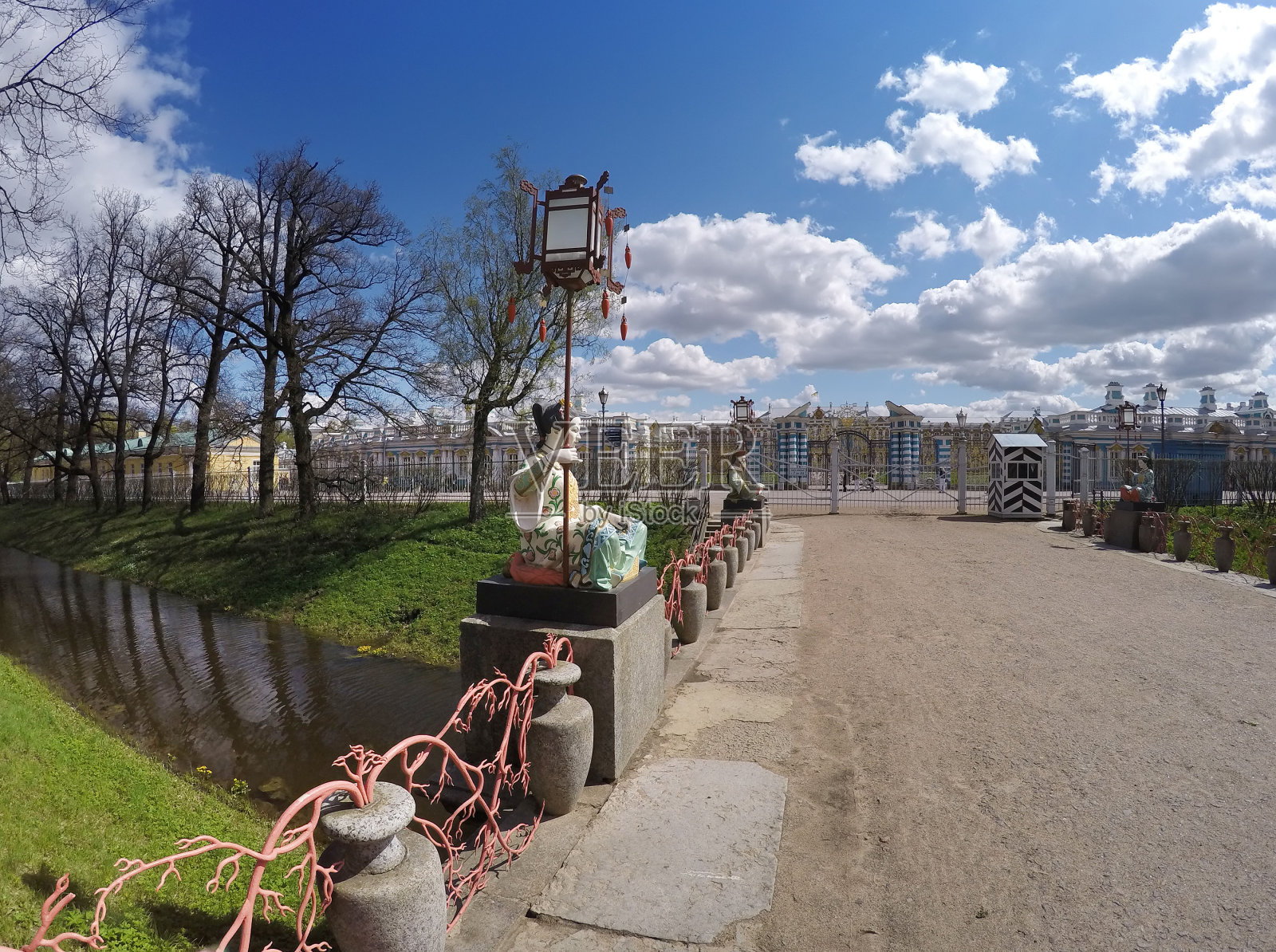 亚历山大公园的中国大桥照片摄影图片