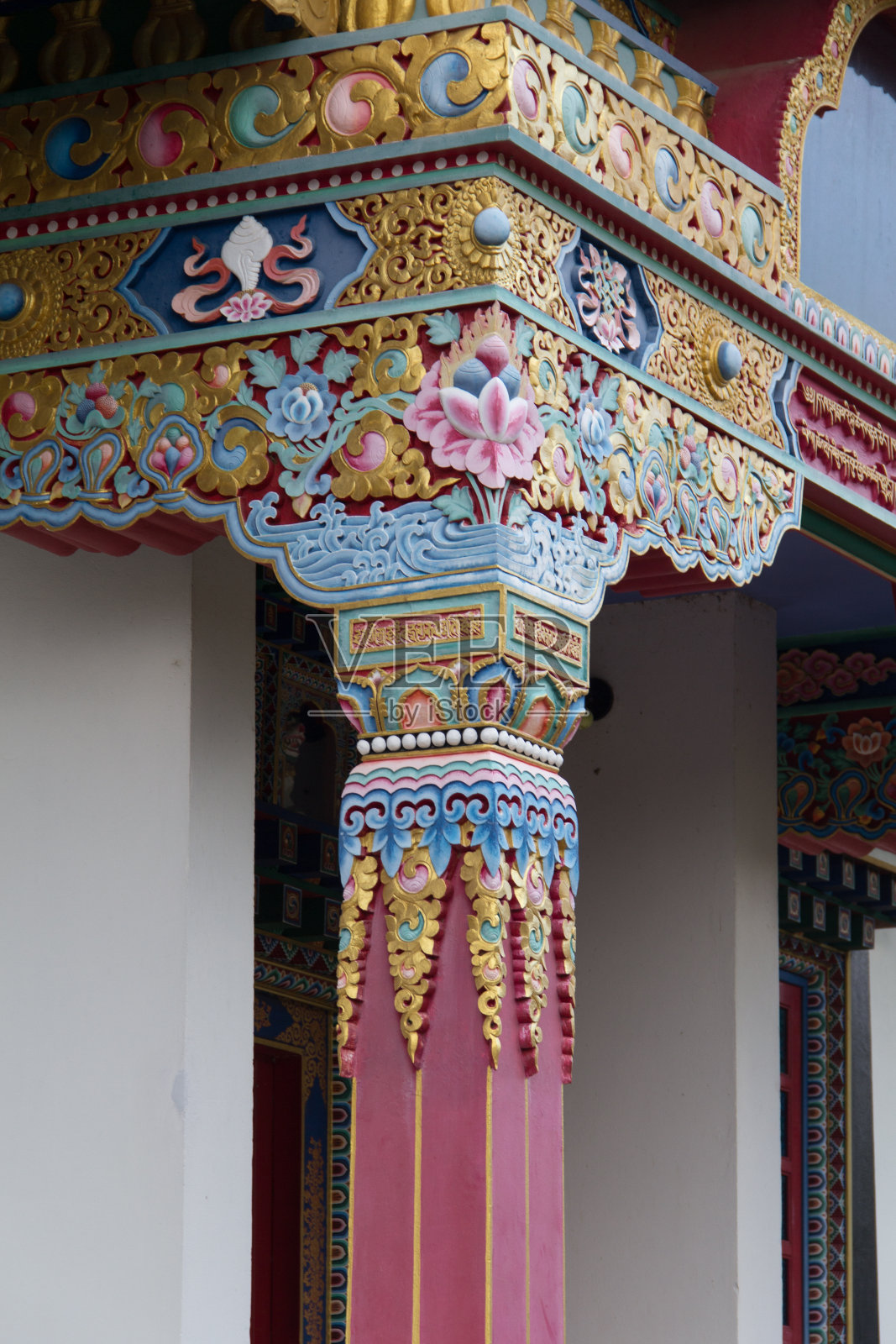 Budhist庙宇建筑。照片摄影图片