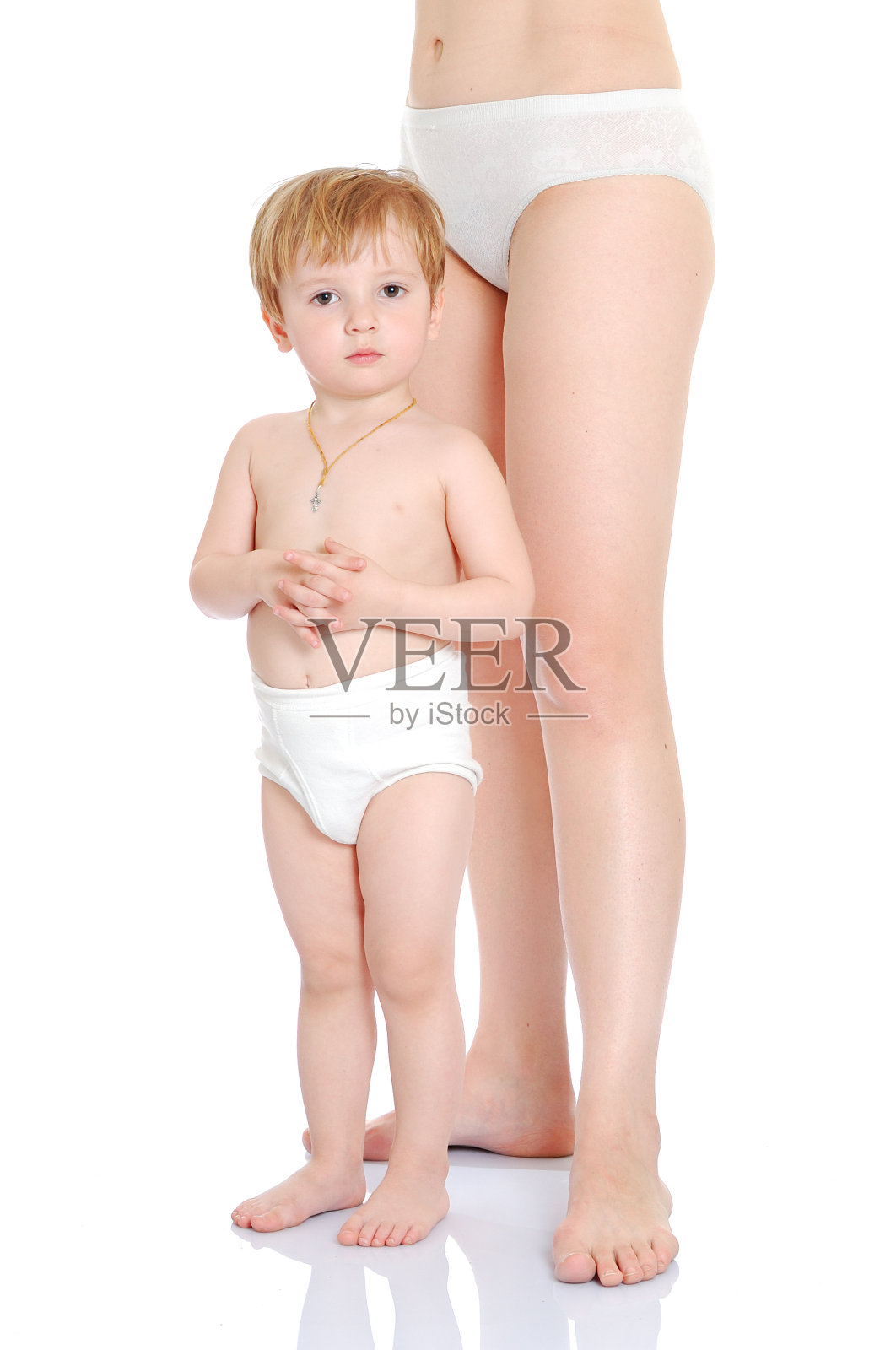 妈妈和儿子照片摄影图片