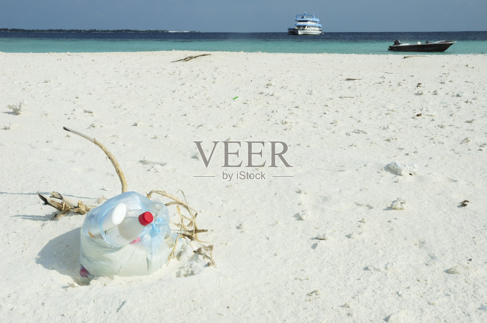 热带岛屿的垃圾照片摄影图片