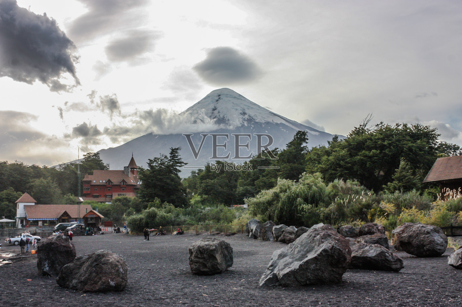 智利维森特佩雷斯罗萨莱斯国家公园照片摄影图片