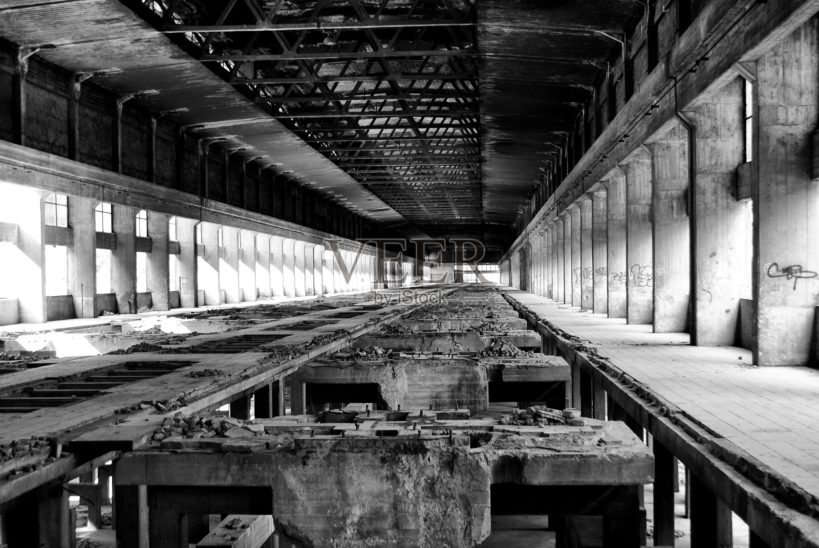 废弃的工厂照片摄影图片