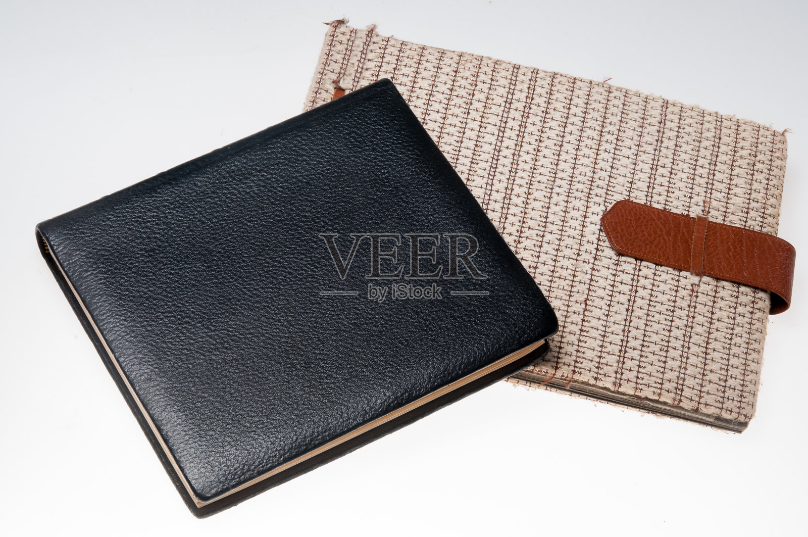 白色背景下钱包的高角度视图照片摄影图片