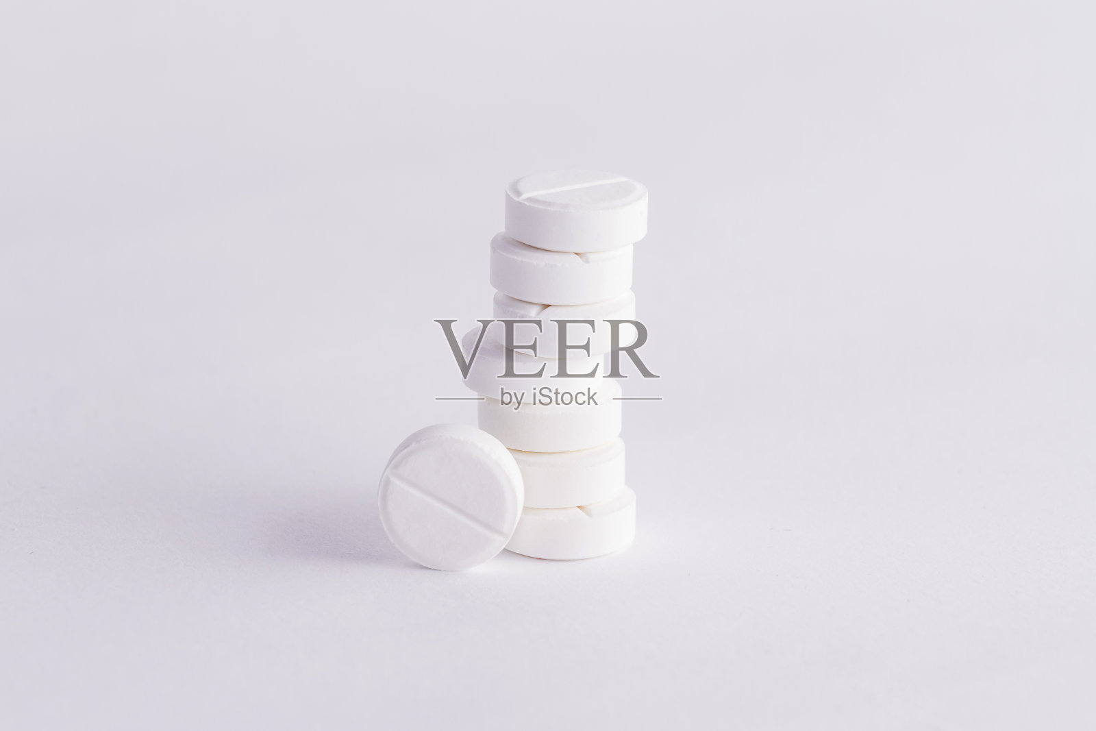 碑尖白色块金字塔照片摄影图片