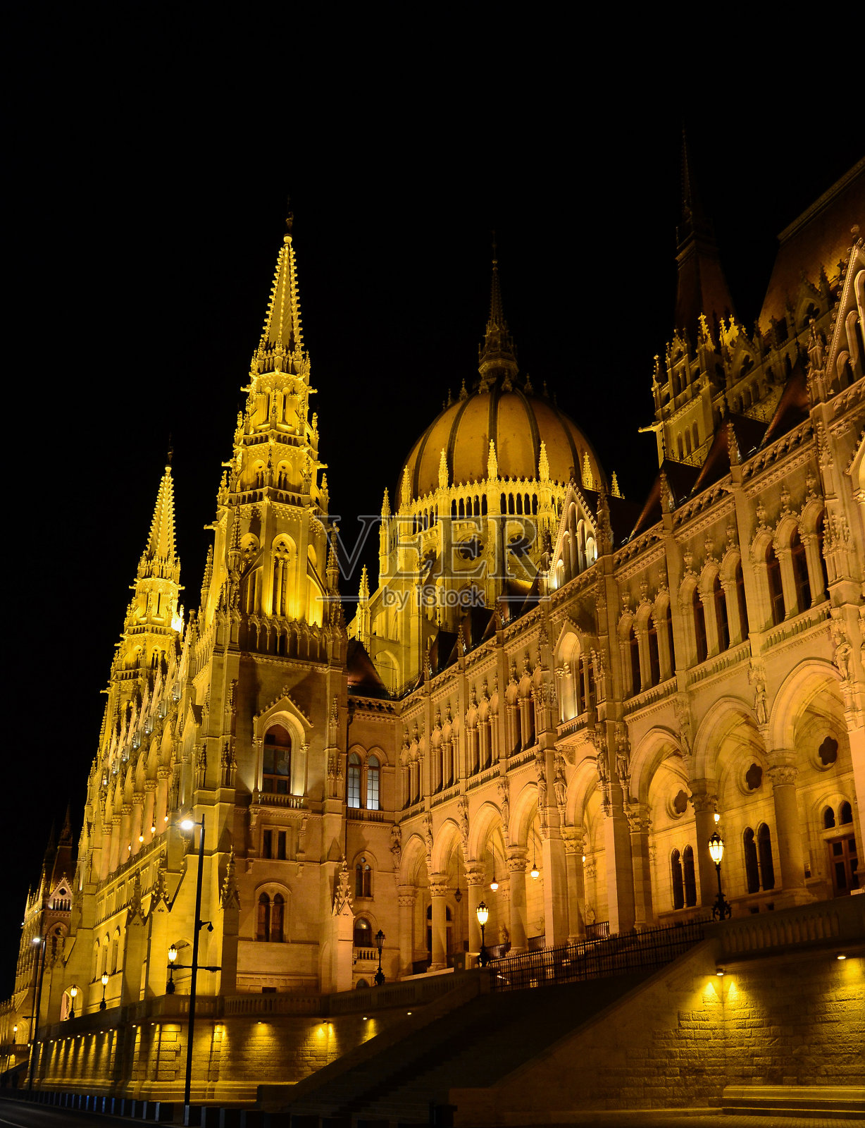 匈牙利首都布达佩斯的国会大厦照片摄影图片