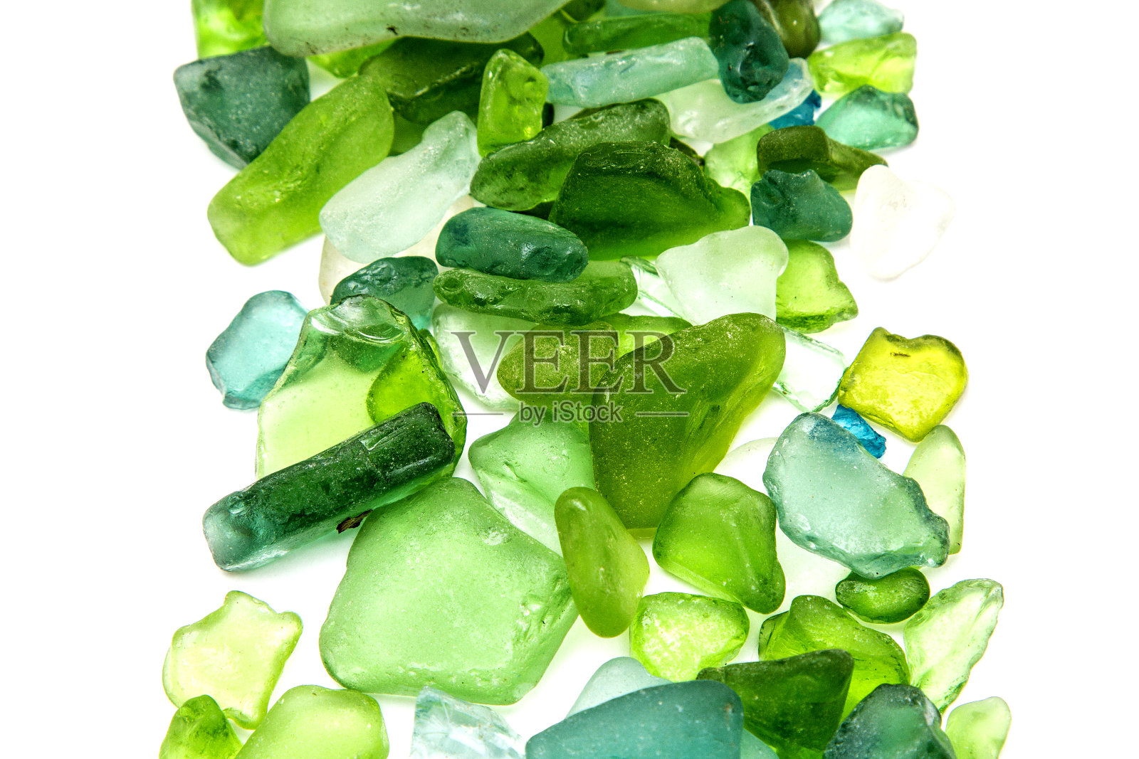 破碎的玻璃孤立在白色上照片摄影图片