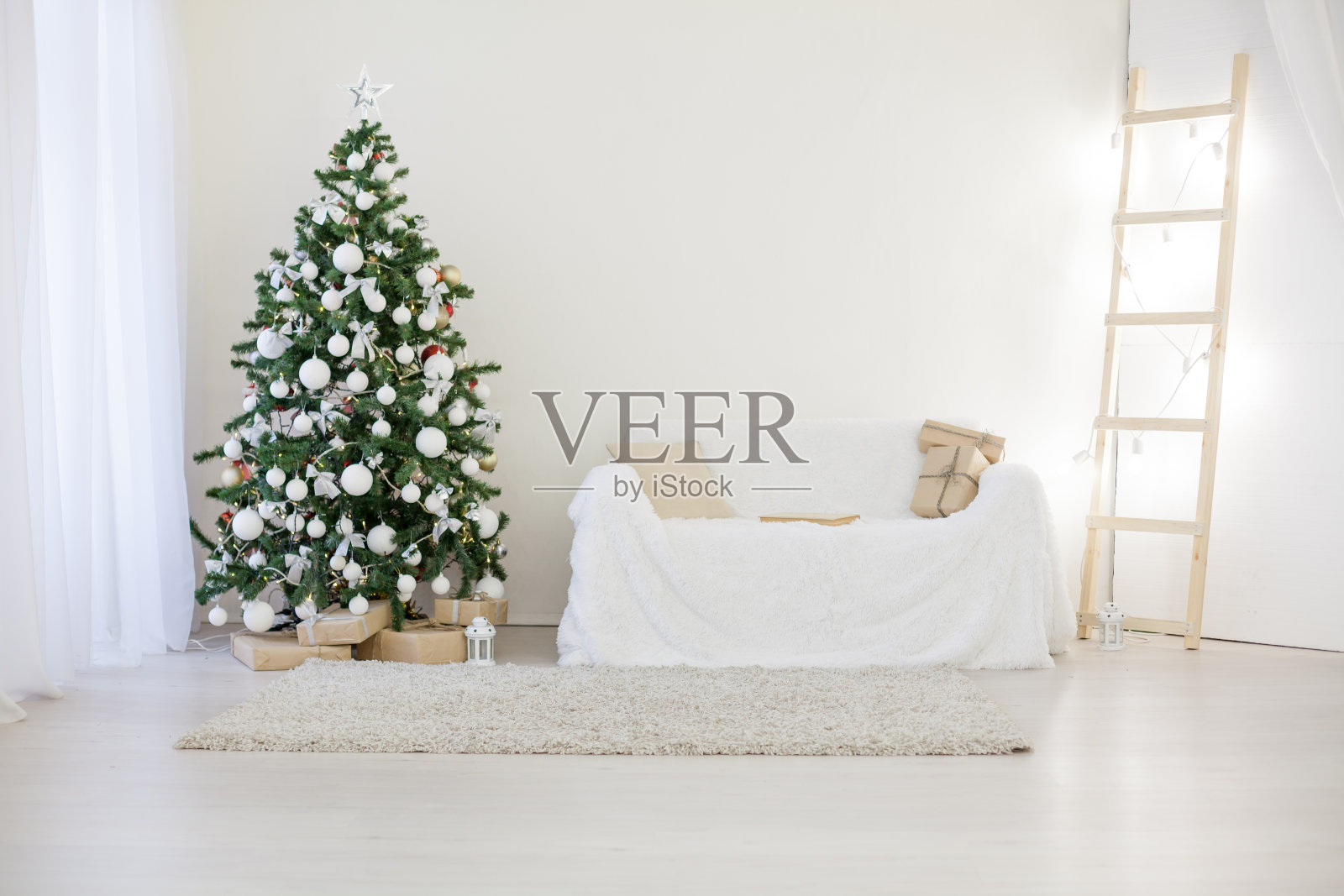 圣诞贺卡圣诞树带圣诞礼物2018照片摄影图片