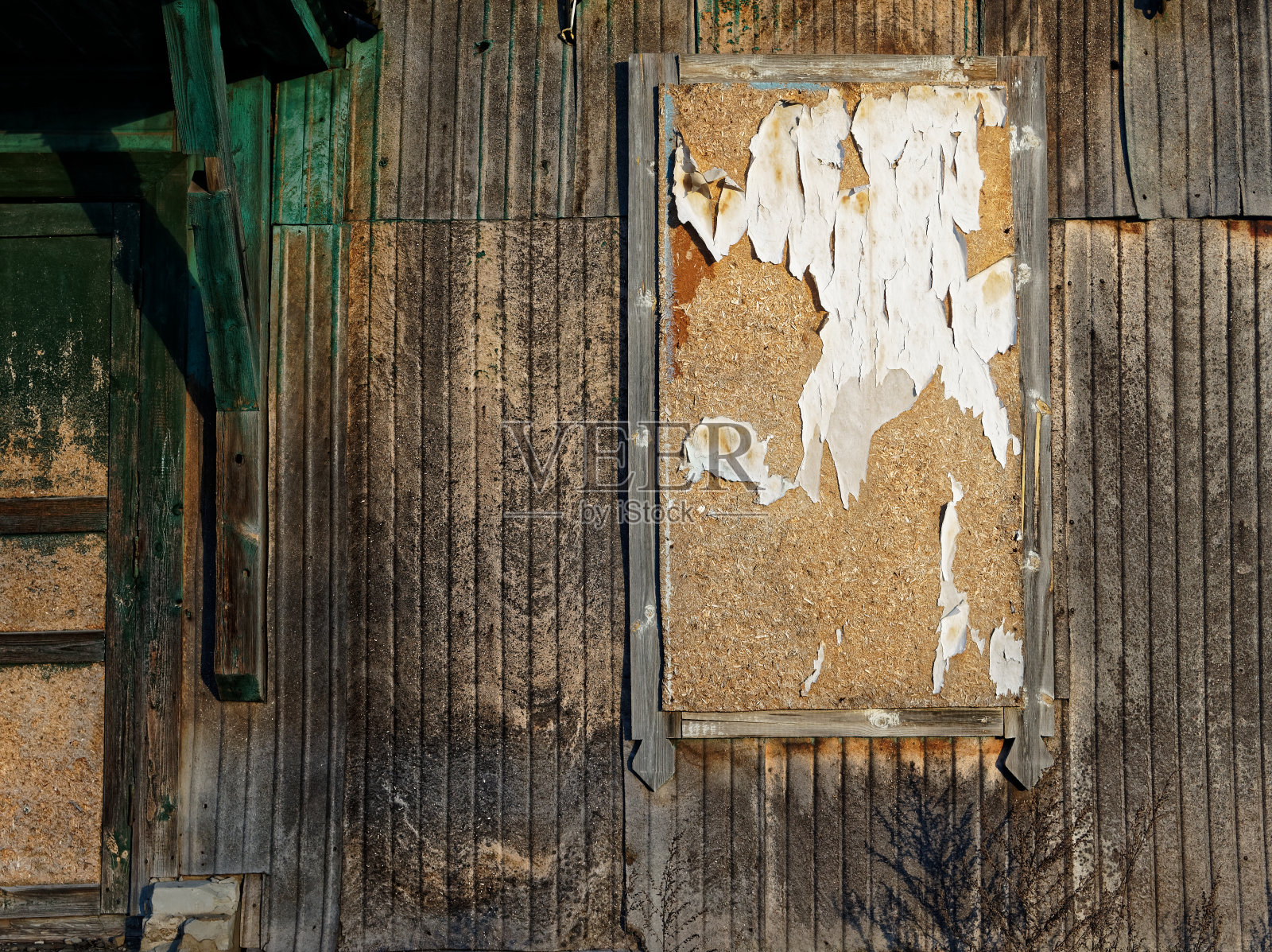 废弃的旧木屋照片摄影图片