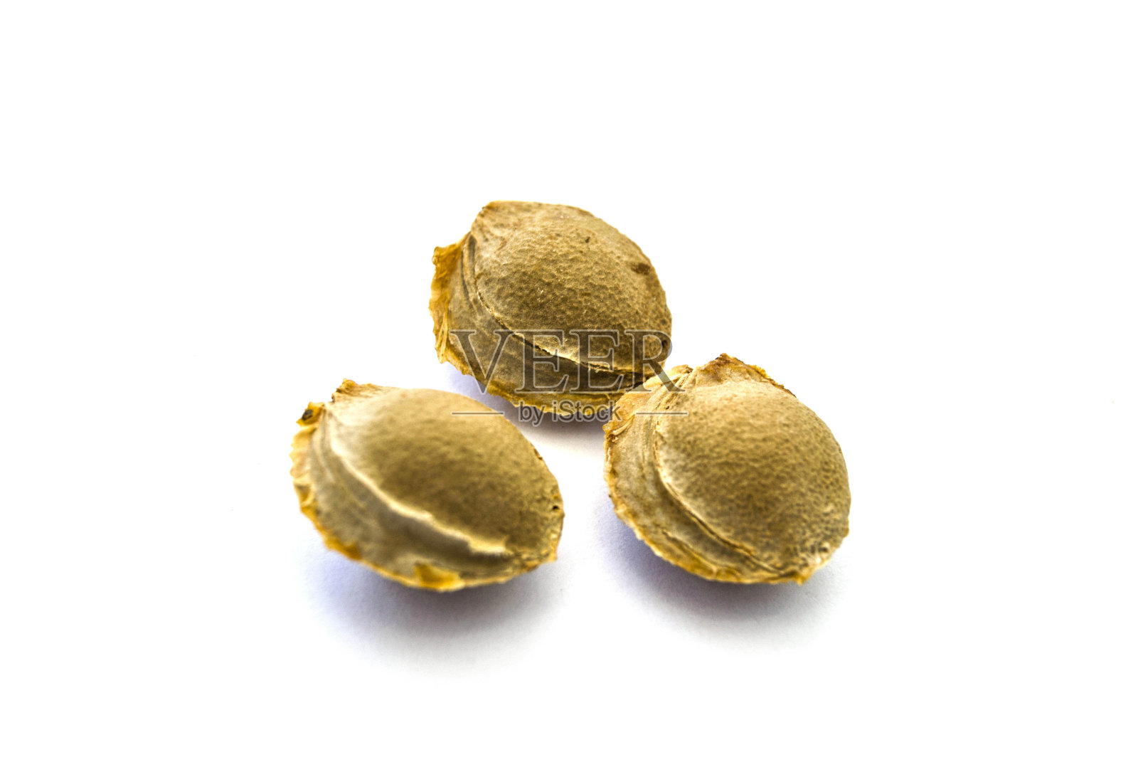 天然物质用于药丸和药品生产，杏籽作为药用原料，杏仁、杏仁、杏仁对人体健康有益，照片摄影图片