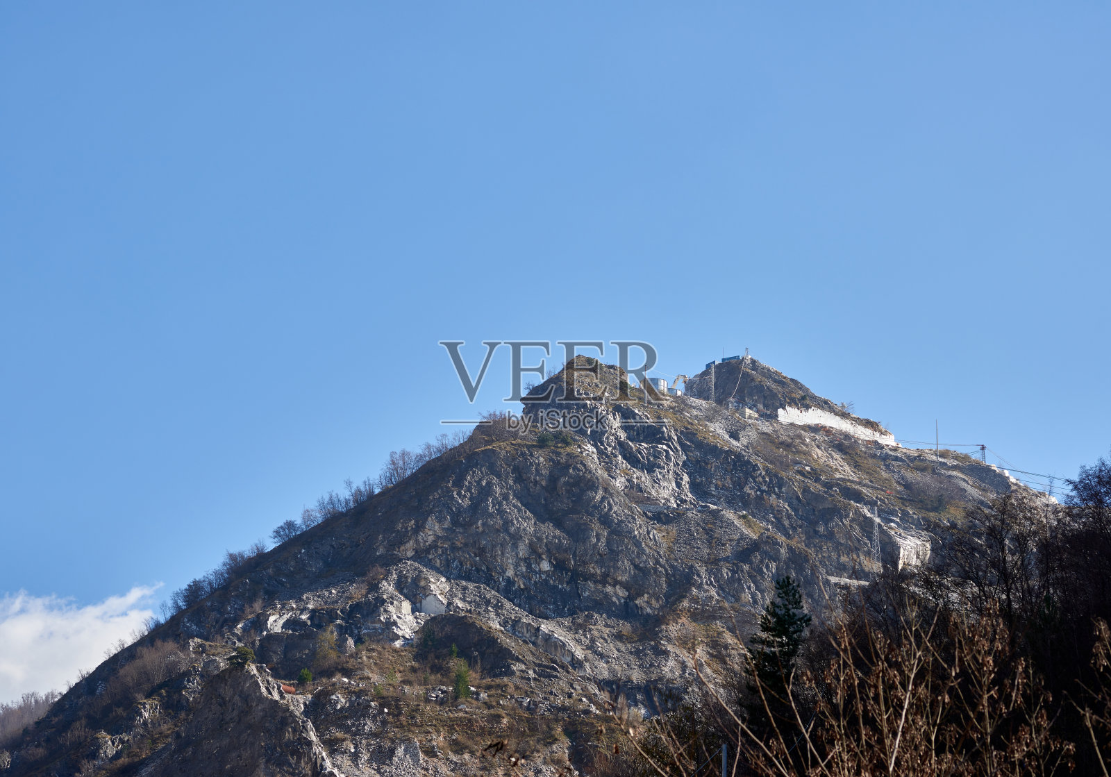 玛丽娜迪卡拉拉的大理石采石场照片摄影图片