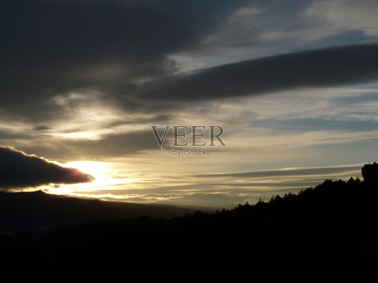 高加索山脉照片摄影图片