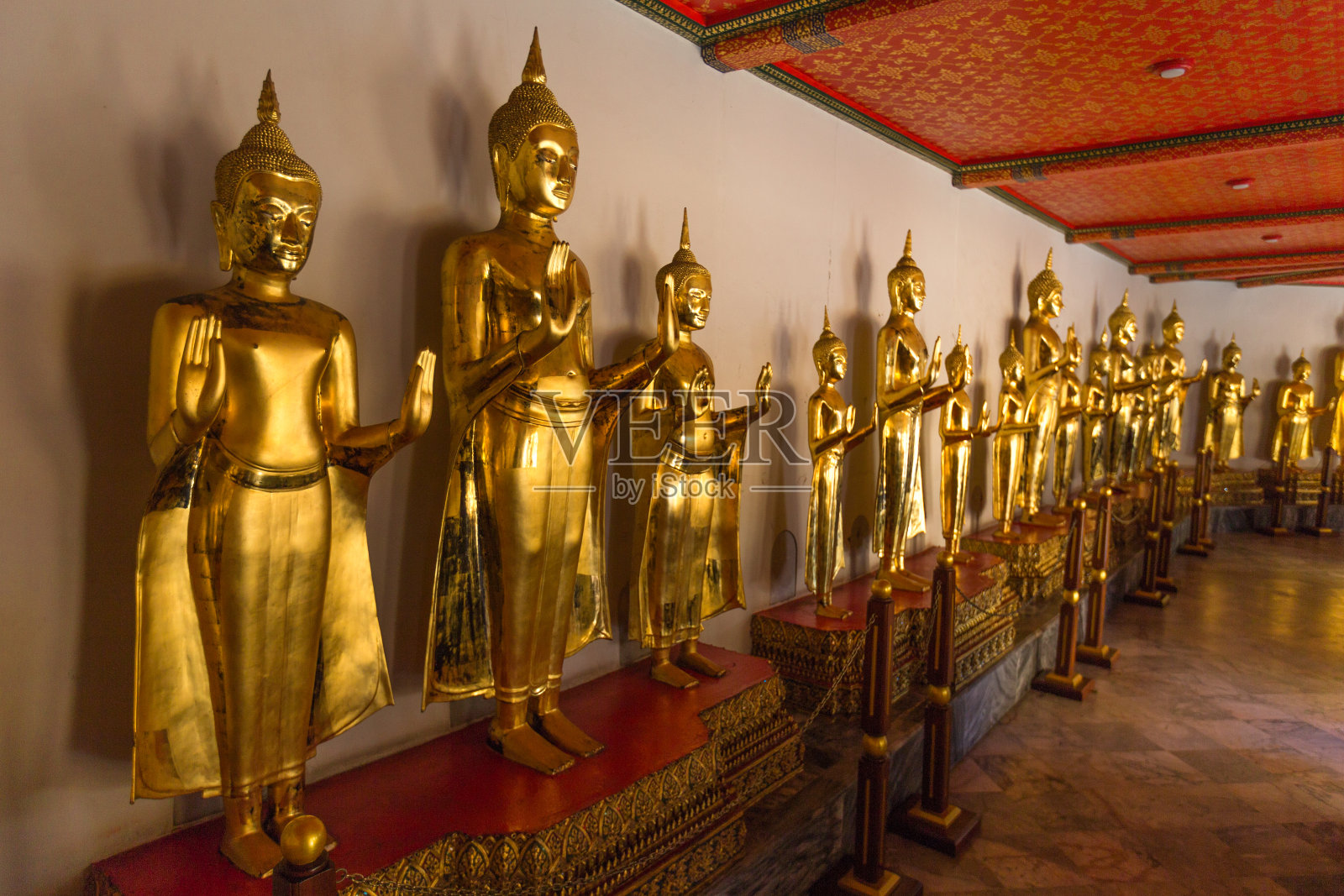 泰国曼谷的阿龙寺照片摄影图片